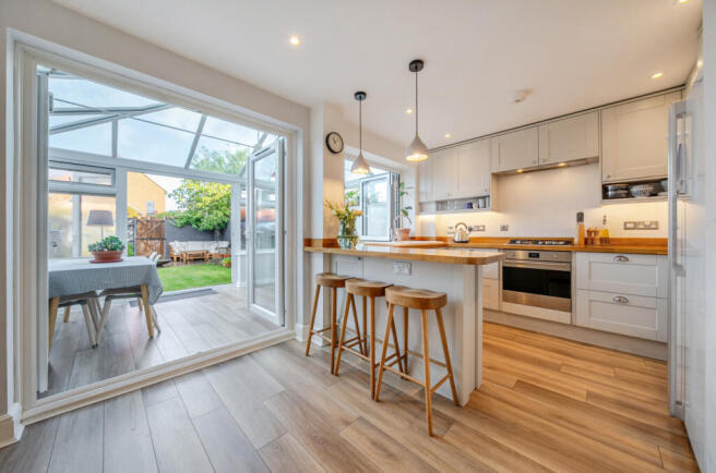 1384605-27-692edf...