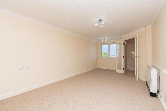 Flat-54-Park-View-Court-BS16-5HG-3.jpg