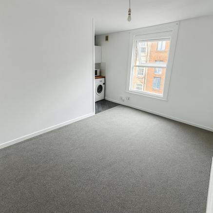 ChatGPT Image Sep 17, 2025, 12_10_19 PM.png