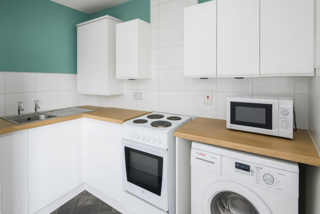 ChatGPT Image Sep 17, 2025, 12_19_28 PM.png