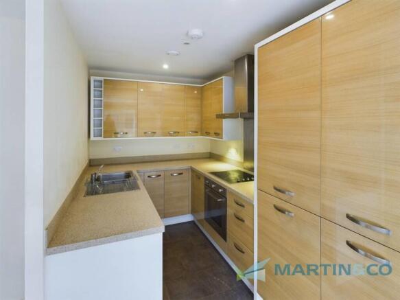 CAM02145G0-PR0044...