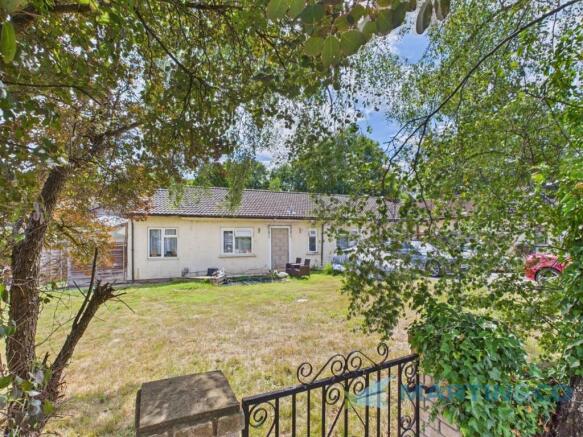 CAM02145G0-PR0069...