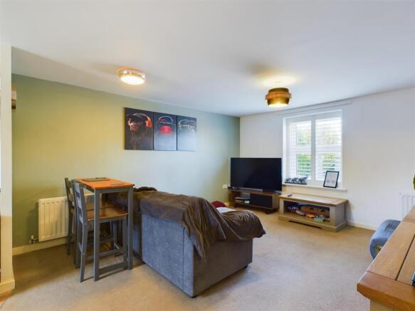 Living/Dining Room