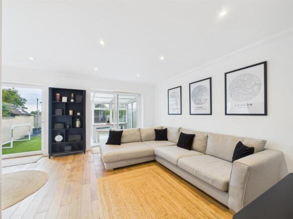 Living/Dining Room