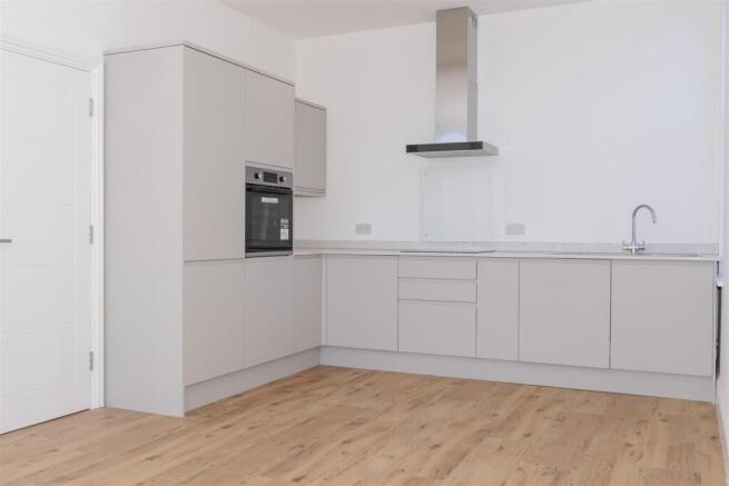 Northcourt Flat 4_7.jpg