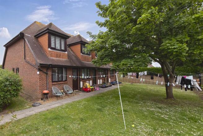 Hangleton Court_11.jpg