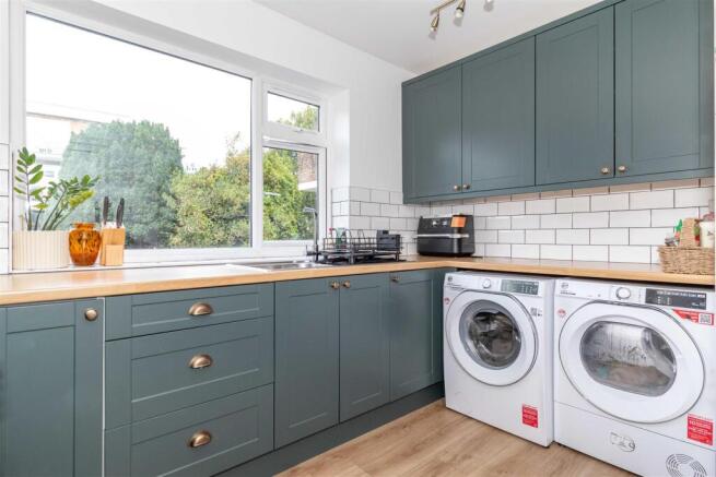 queens mansions-06.jpg