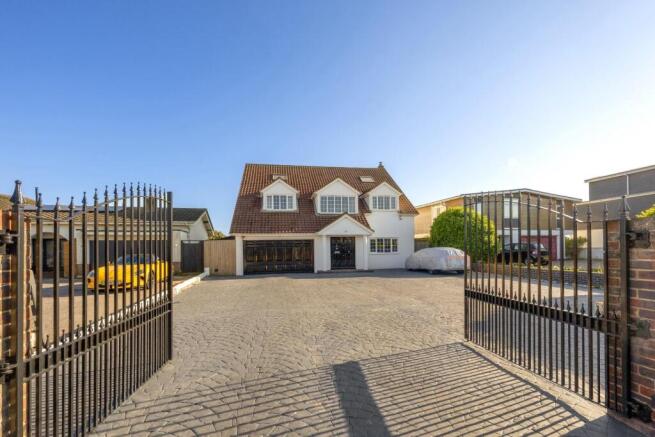 Old Fort Road, 156-047.jpg