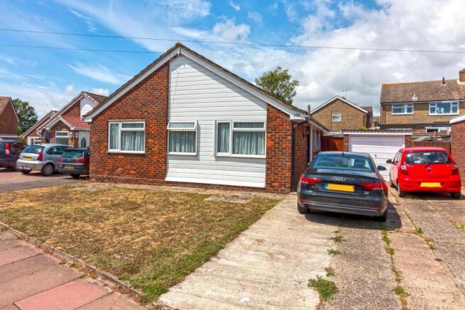 3 Bedroom Detached Bungalow For Sale In New Road Worthing Bn13