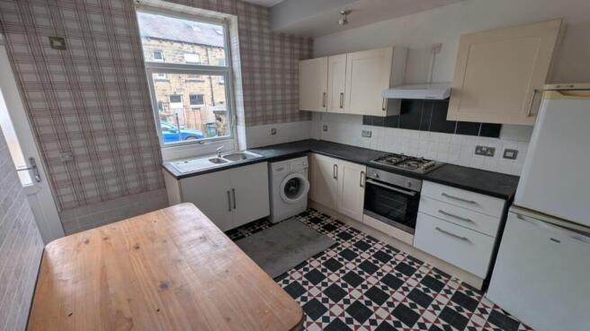 kitchen 1.jpg