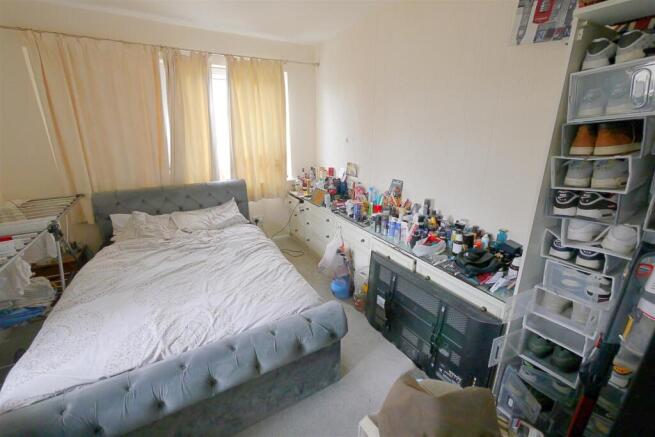 Bedroom.jpg
