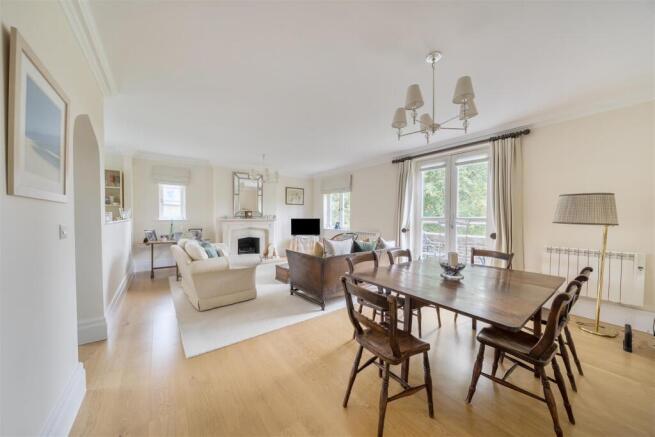 dining area.jpg