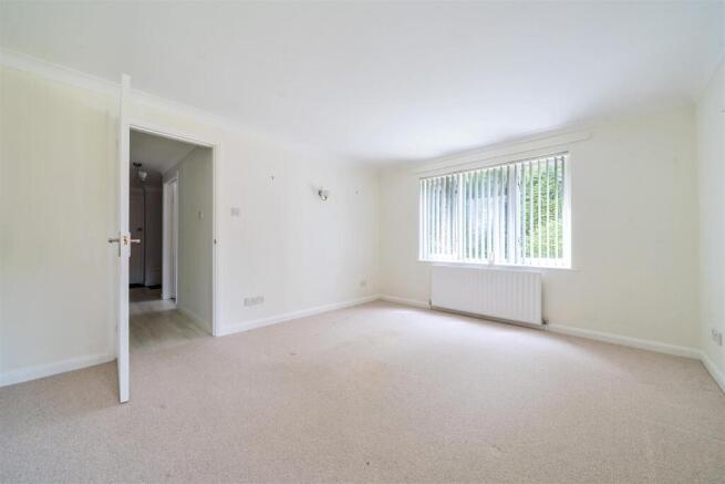 Sitting room 2nd angle.jpg