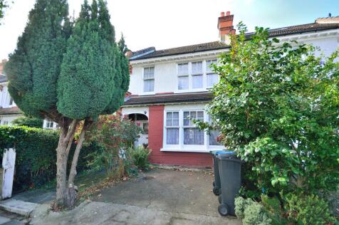 Woodberry Avenue, Winchmore Hill, London. N21