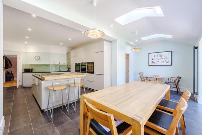 Kitchen / Breakfast Room