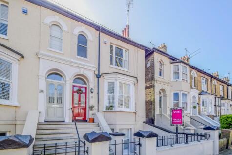 Cambridge Road, Southend-On-Sea