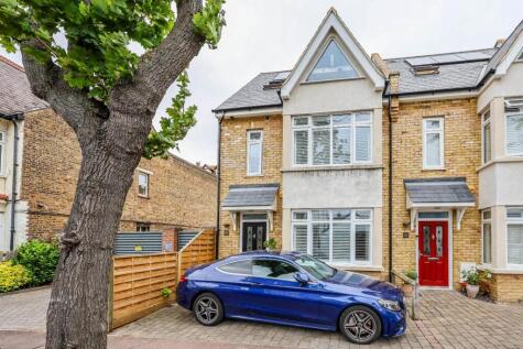 Maple Avenue, Leigh-On-Sea