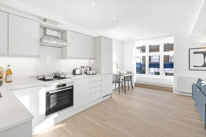 Show Apartment Kitchen