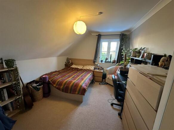 13 well bed 3.jpg