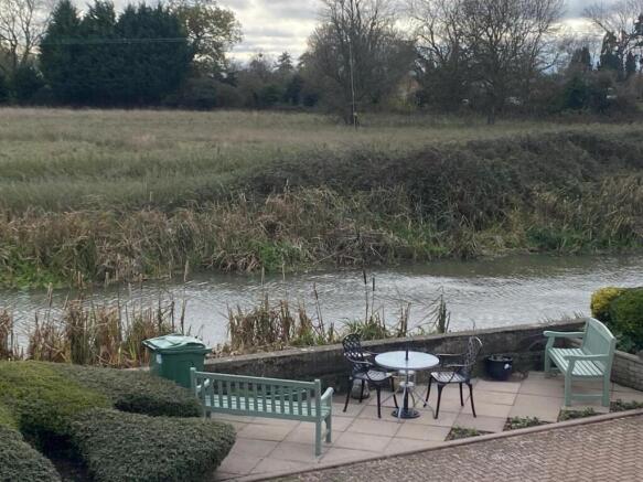 WhatsApp Image 2025-11-19 at 17.51.34 (8).jpeg