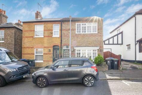 Gladstone Road, Buckhurst Hill, IG9