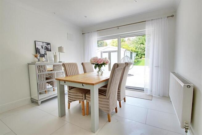 Dining Room.jpg