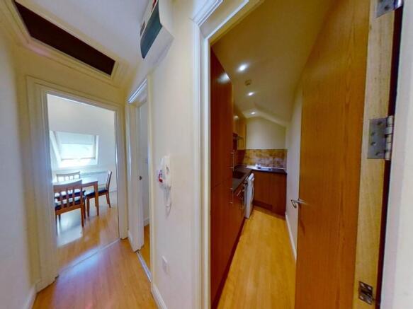 F5-5-Crwys-Road-0721