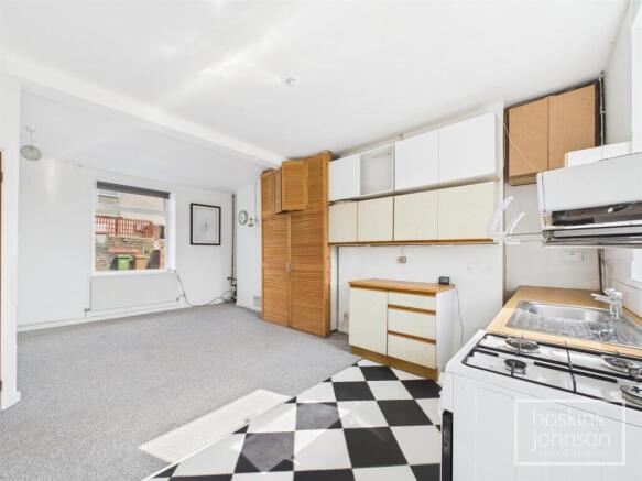 Lounge/Kitchen