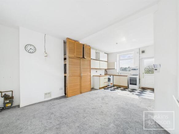 Lounge/Kitchen