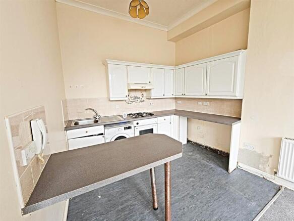 Living/Kitchen