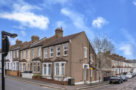 Bruce Road, London, SE25