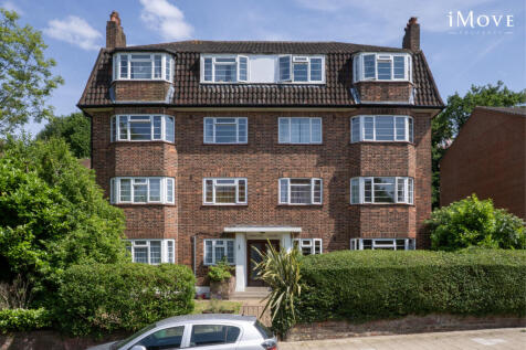 Compton Court, Victoria Crescent, London, SE19