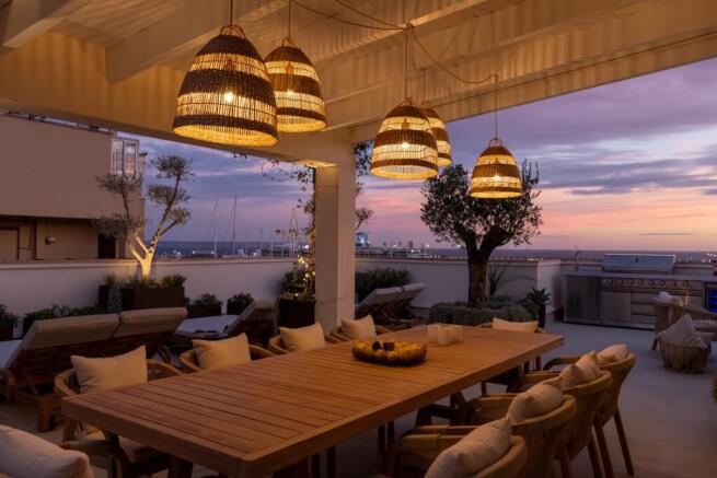 penthouse dusk - 001.jpg