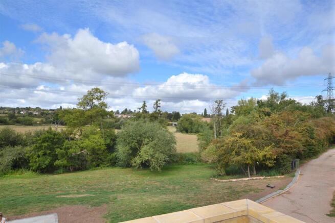 Leicester Road (23).JPG