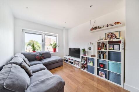 River Heights, Tottenham, London, N17