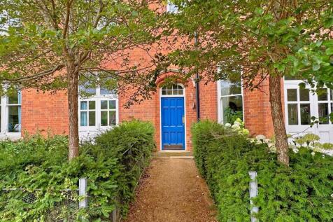 Ipsden Court, Cholsey, OX10 9GD