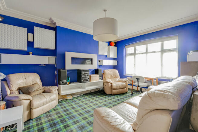 20 Grecian Cresce...