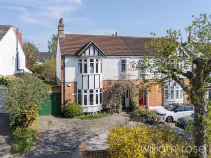 Larkshall Road, Highams Park, London