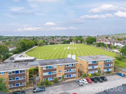 Woodedge Close, North Chingford, London