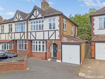 Bosgrove, North Chingford, London