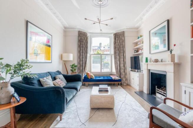 149 Castelnau Ph11.jpg