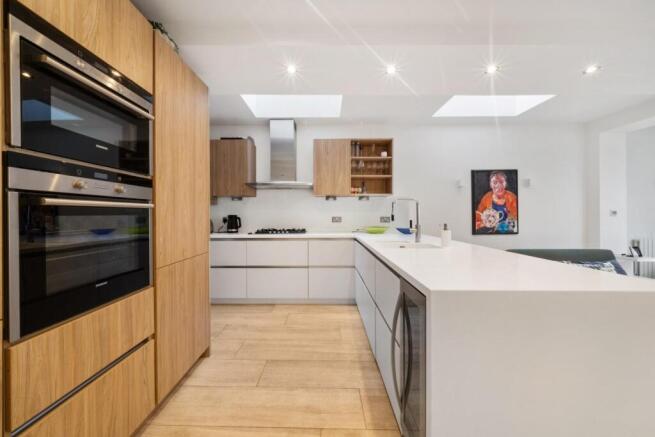 Fulham Palace Road 371 Flat A SW6 PH2.jpg