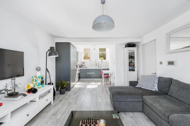 TFF - 82 Glenthorne Road-5.jpg