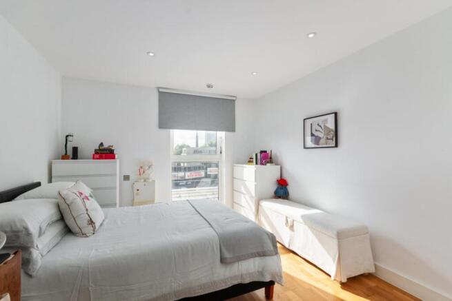 Shafesbury Place 26 PH2.jpg