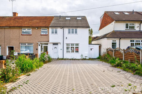 The Broadway, Loughton, IG10