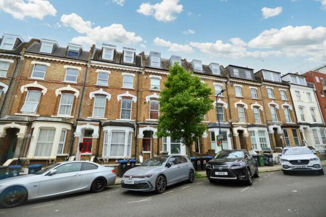 Flat E, 29 St Julians Road, London, NW6 7LB