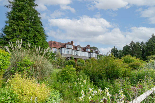 Weald Hall, Mayfield Lane, Wadhurst, East Sussex, TN5 6HX