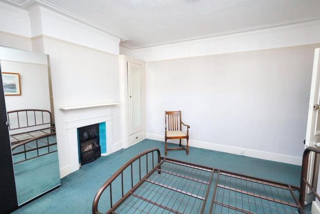 3 Spencer Avenue, Bowes Park, London N13 4TS