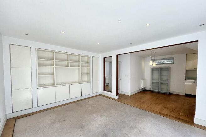 Flat 4, 12 Elm Grove Wimbledon London SW19 4HE