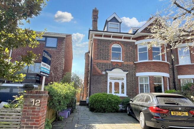 Flat 4, 12 Elm Grove Wimbledon London SW19 4HE